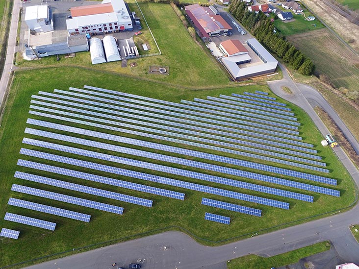 Solarplatten bei AGWR Grundstück